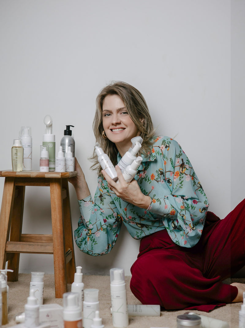 Thaís Barros, médica especializada em dermatologia e medicina integrativa e fundadora da Gestar